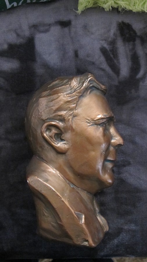 Wendell Willkie Bust - Model